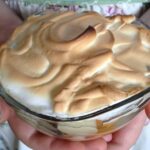 bowl of banana pudding