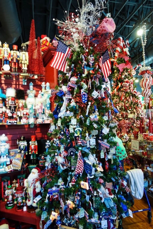 Christmas in Branson! | Sweet T Makes Three
