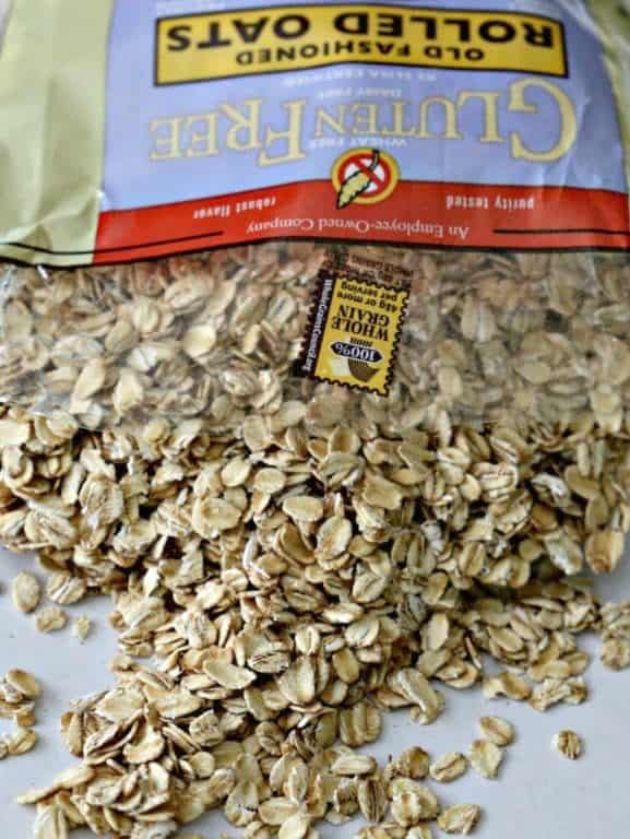 bag of old fashioned oats