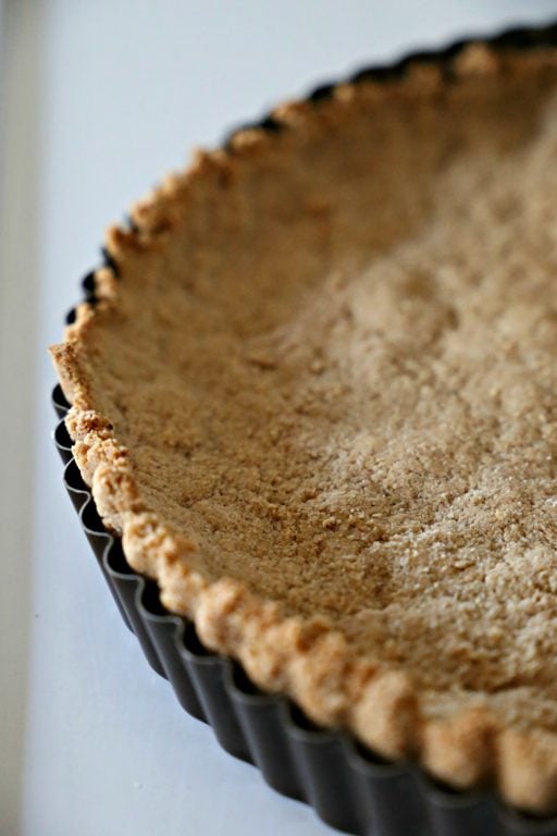 almond-flour-crust