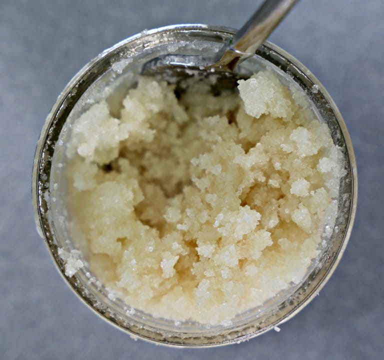 Homemade Lemon Sugar Lip Scrub