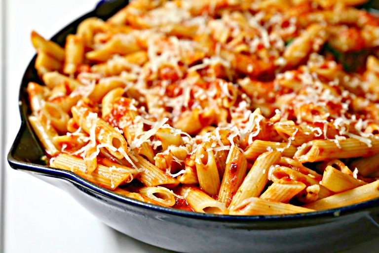 spicy arrabiata penne pasta