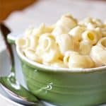 Bowl of creamy mac n cheese.