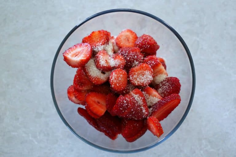 Strawberry Pudding Pie Strawberries and Sugar