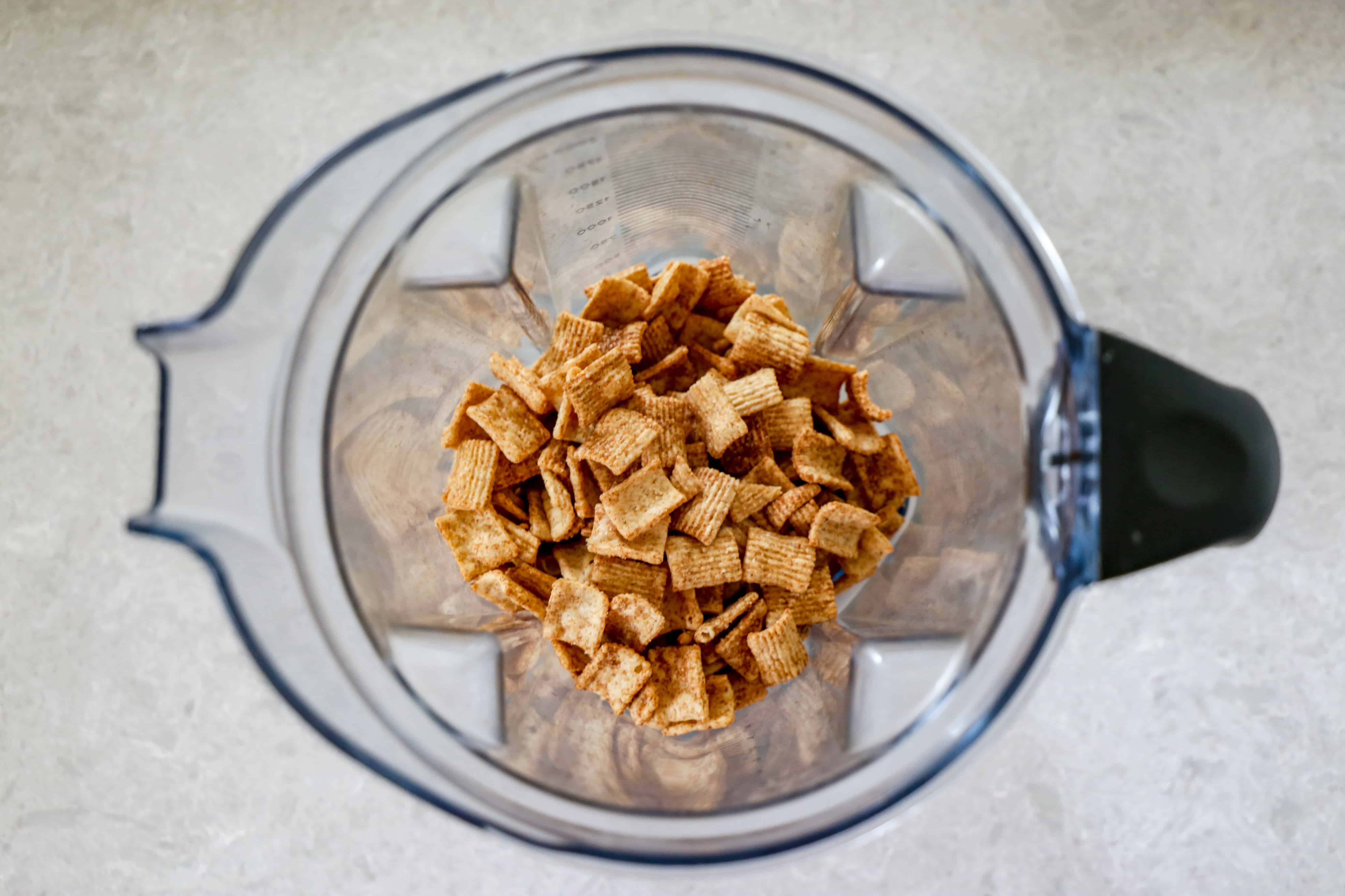 Cinnamon cereal in a blender.