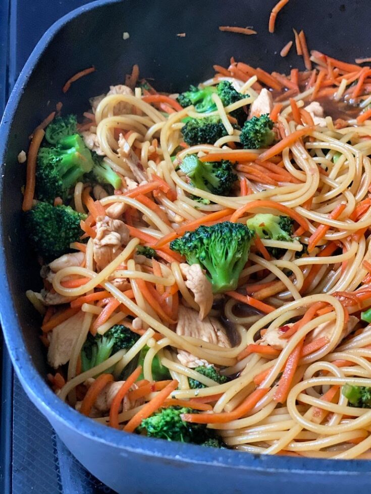 Chicken Lo Mein