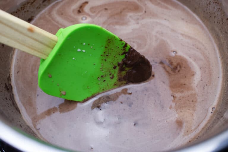 cooking chocolate chips in cream