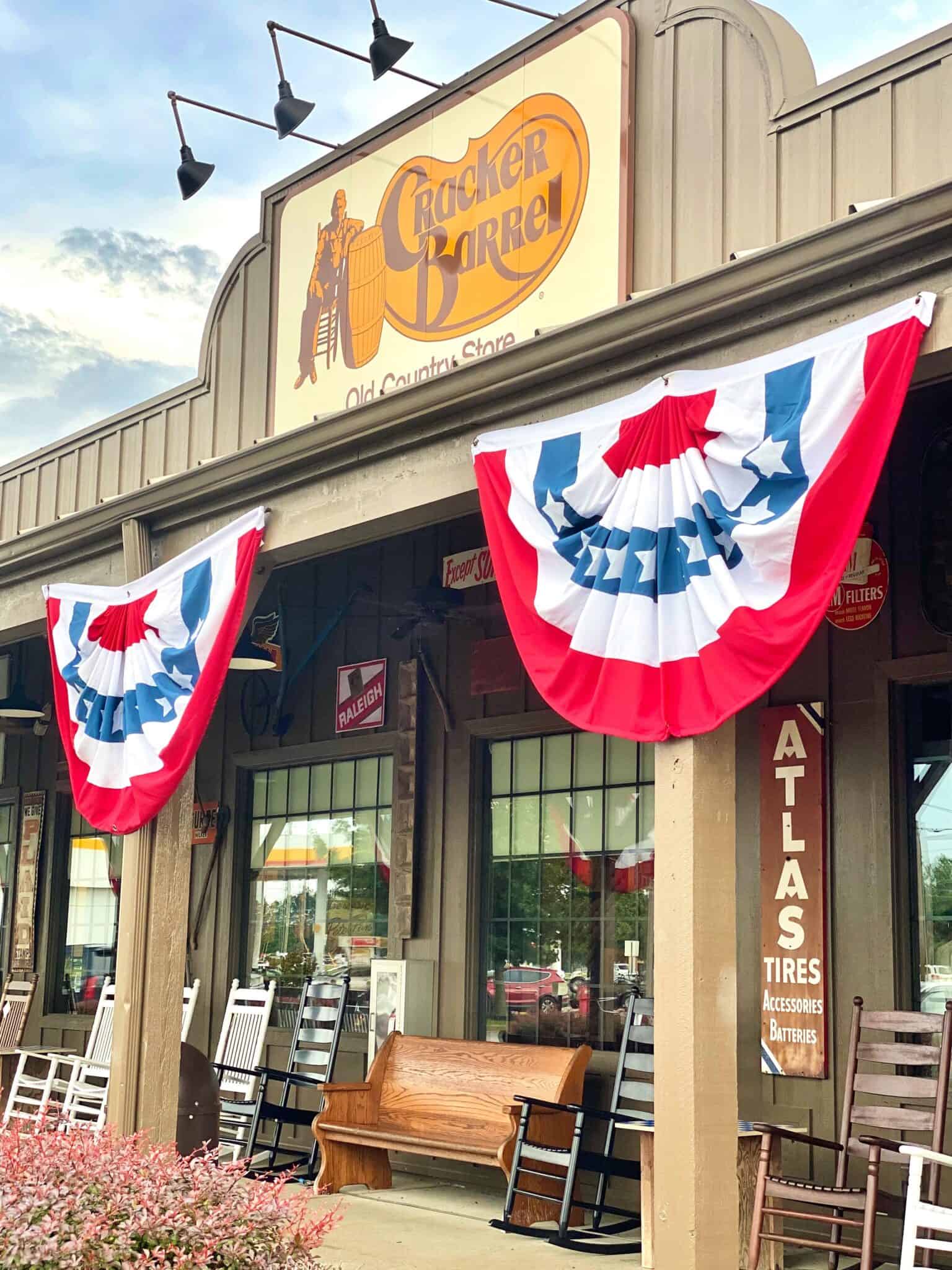 Indulge In Hearty Fare And Warm Hospitality The Secret Of Cracker Barrel On Friendship Road - fqtgt1w