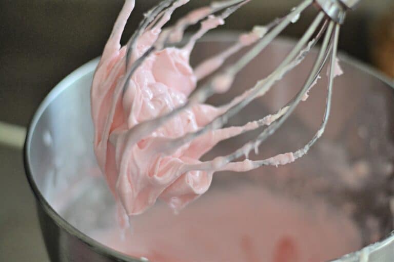 whipped strawberry cream cheese filling