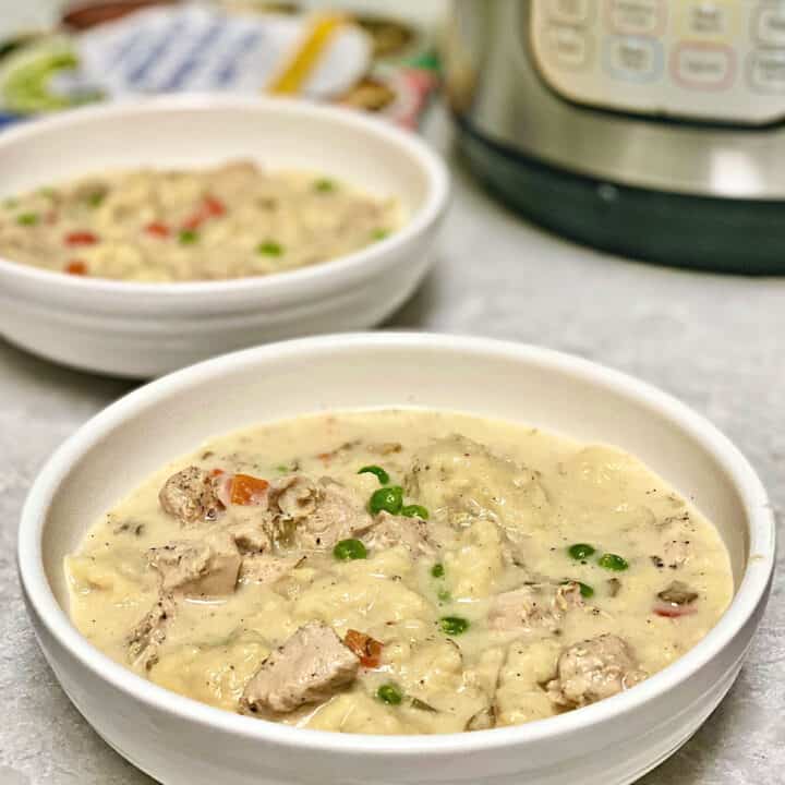 Instant Pot Chicken and Dumplings