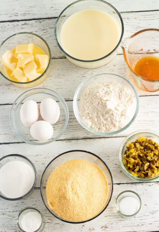ingredients for making cornbread