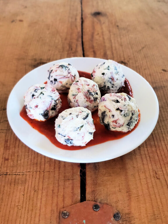 Plate with keto pizza fat bites
