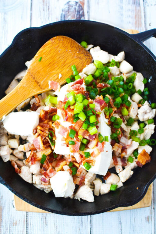 Oven Baked Chicken Taquitos with creamy chicken and cheese filling for a Mexican Appetizer everyone will love #Mexican #appetizer #sidedish #recipe taquito ingredients