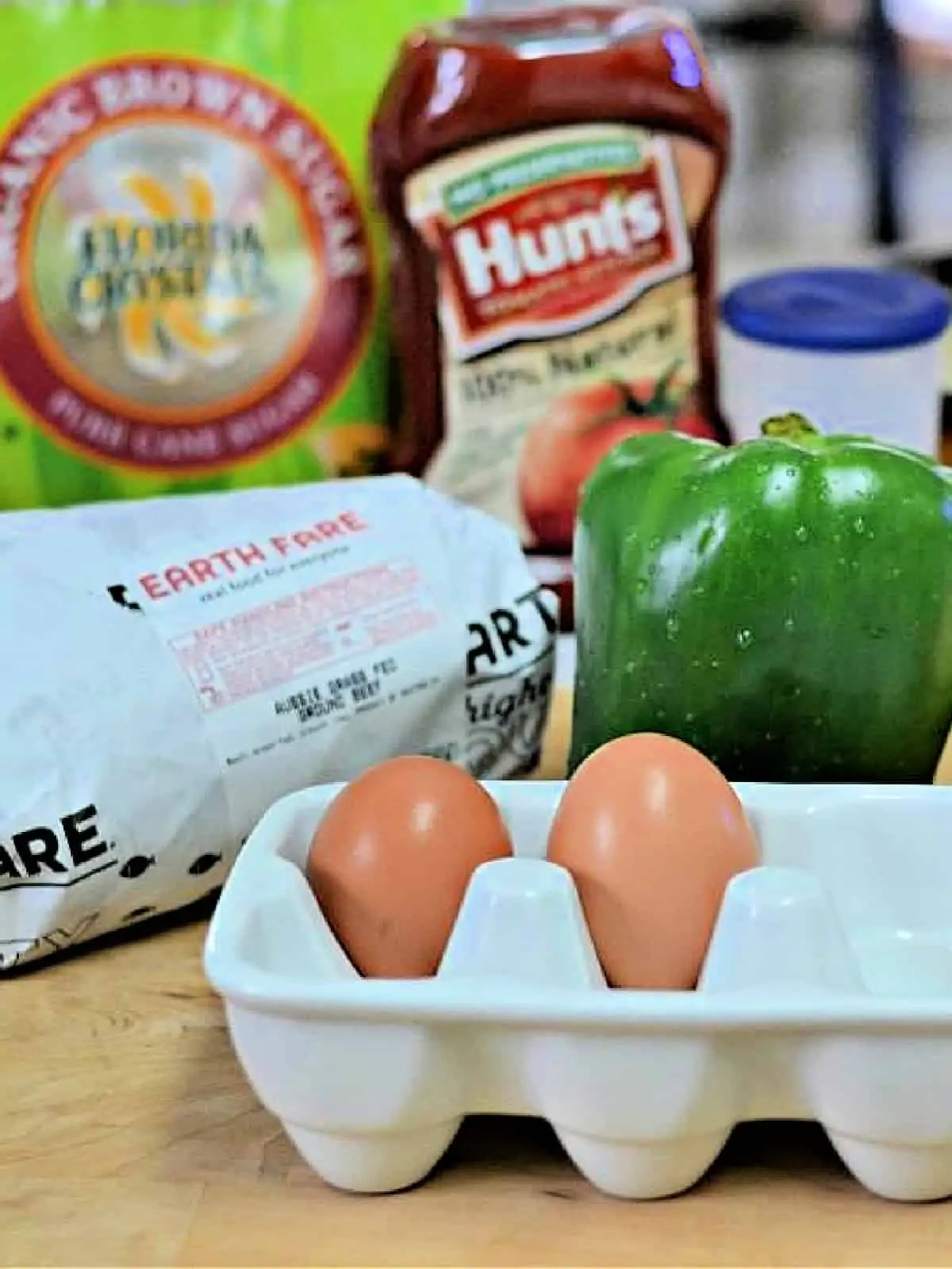 ingredients needed to make meatloaf