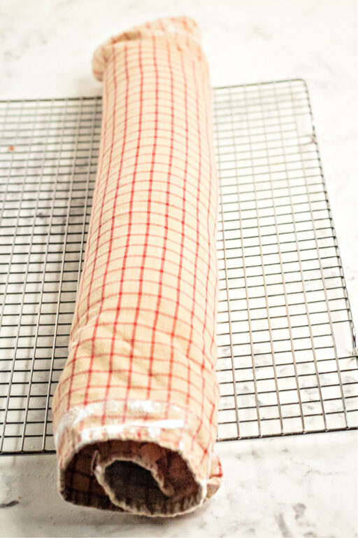 rolled cake