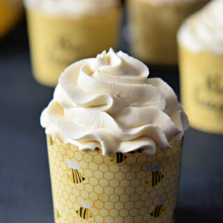 lemon cupcakes with vanilla buttercream