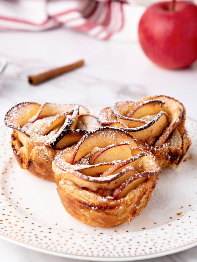 Puff Pastry Apple Roses - Southern Kissed