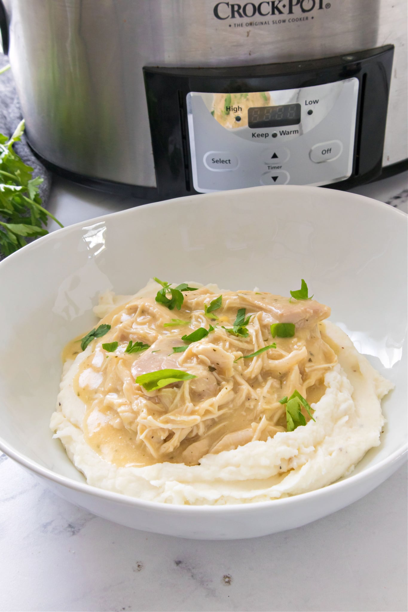 Crockpot Chicken and Gravy Southern Kissed