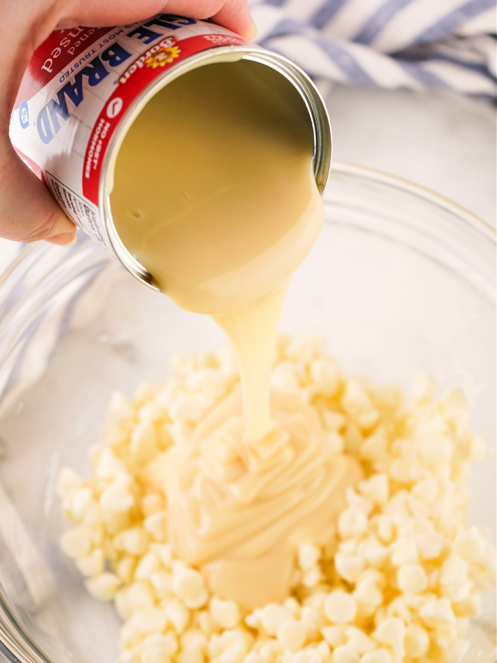 Easy 2 Ingredient Vanilla Fudge Recipe Southern Kissed