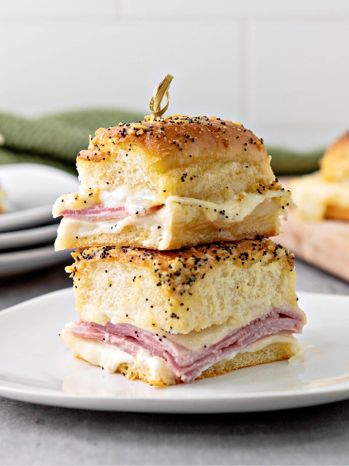 Ham And Cheese Sliders On Hawaiian Rolls Southern Kissed